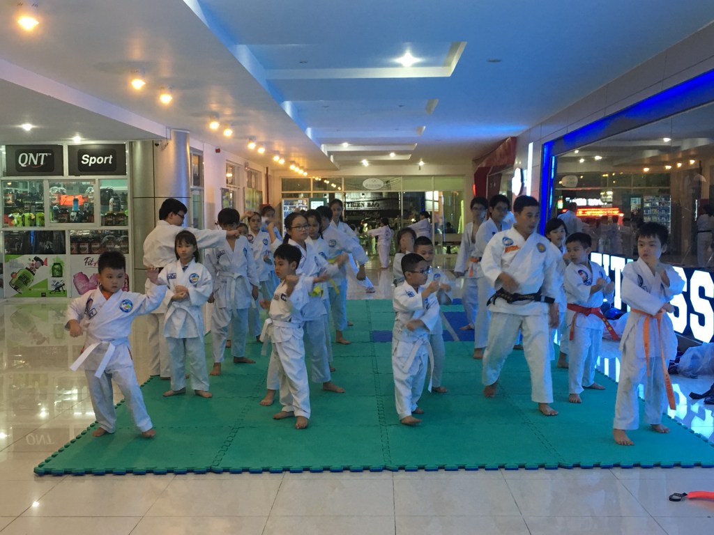 Câu lạc bộ Taekwondo Hồ Xuân Hương