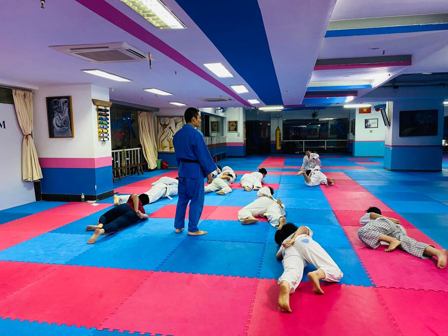 Vietnhatclub Centre judo-Jiujitsu Trung Hoà Nhân Chính